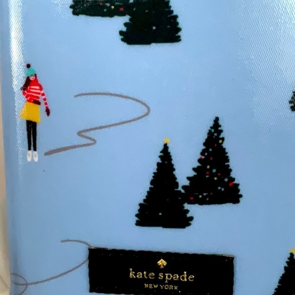 KATE SPADE NWT PASSPORT HOLDER DAYCATION SKATERS WITH CHRISTMAS TREES - Picture 6 of 10